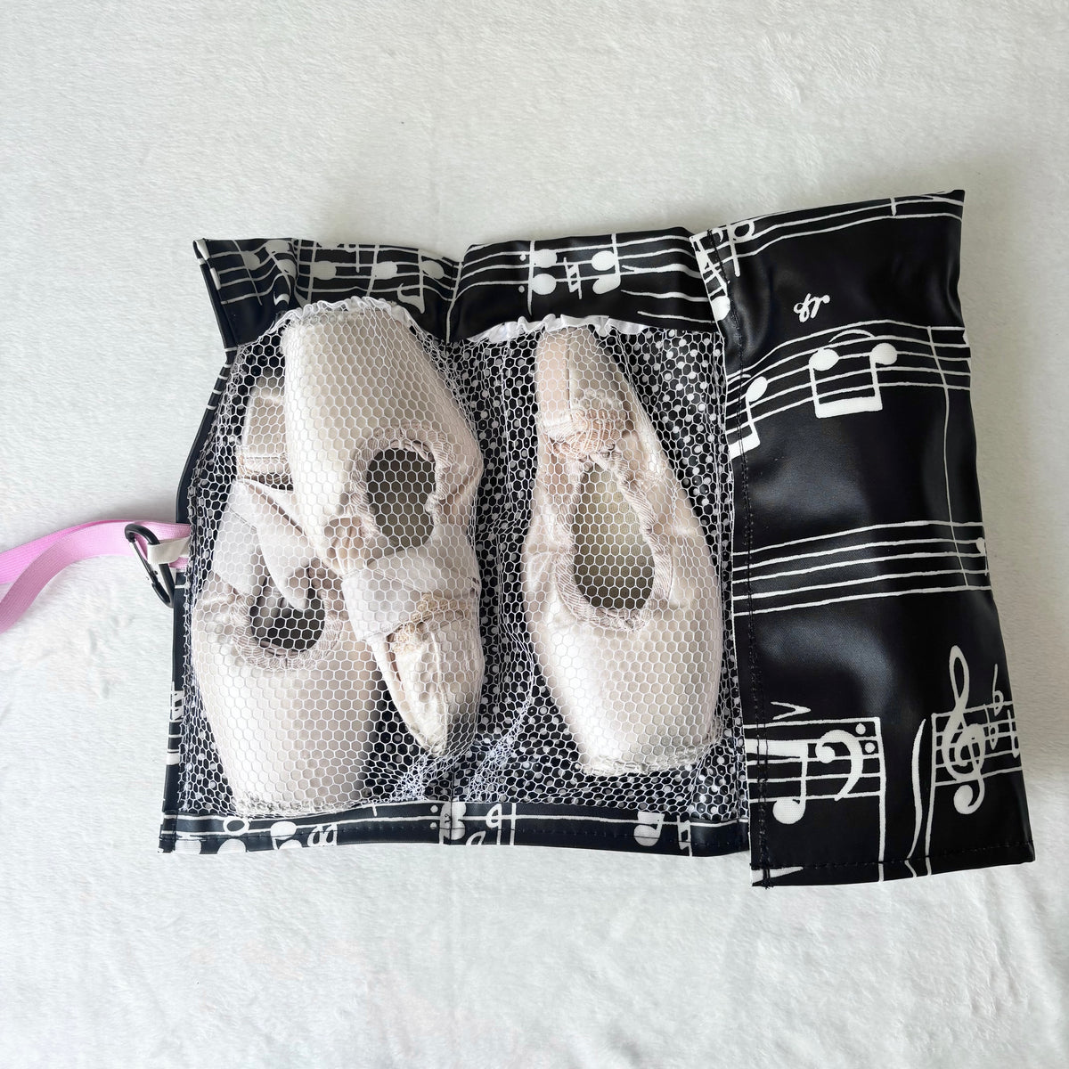 　Pointe shoes case "Marching Notes"