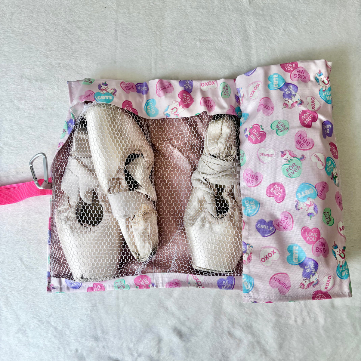 　Pointe shoes case "Love me Unicorn"