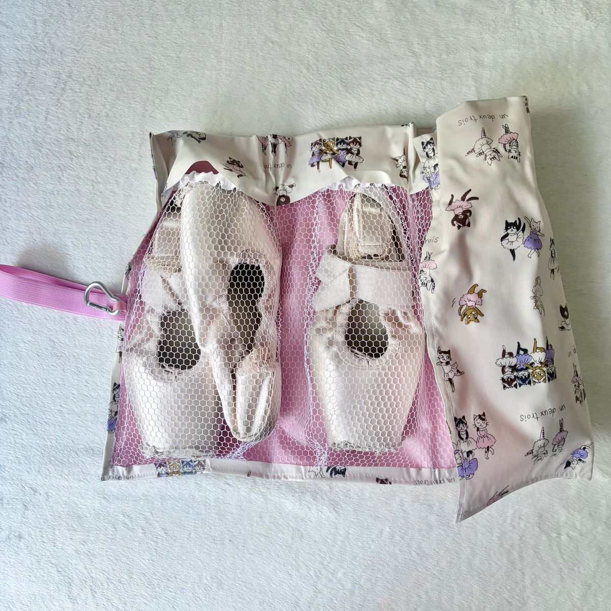 　Pointe shoes case "Ballerina Cat"